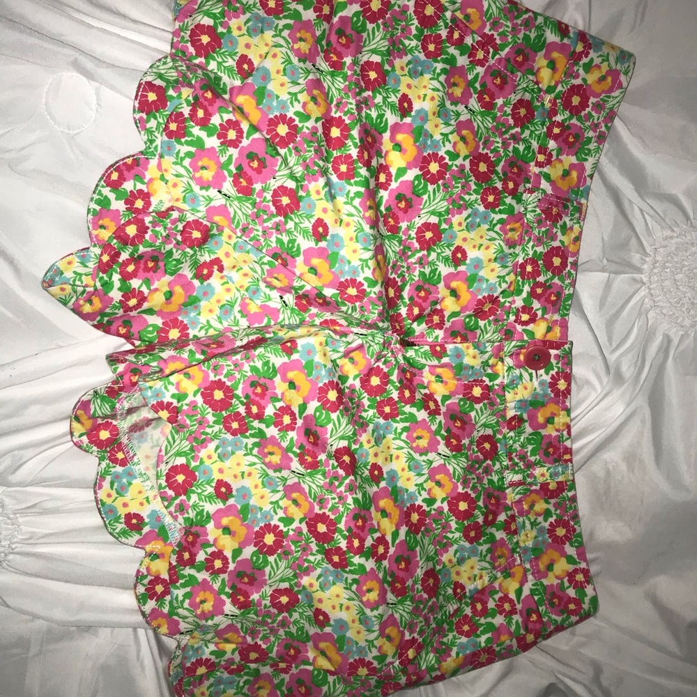 Lily Pulitzer buttercup shorts